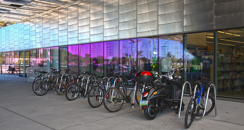 Ashtonbee-Library-exterior-2014064163-HDR2